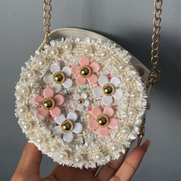 Mini Pearl Floral Design Bag - Chain & Pocket✨ - Picture 1 of 5